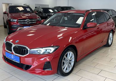 BMW 318, 2023