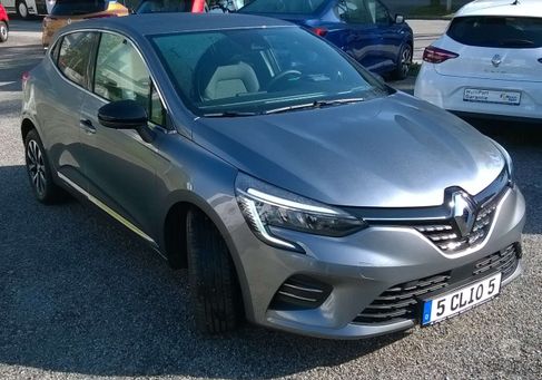 Renault Clio, 2024