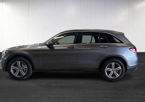 Mercedes-Benz GLC 200, 2020