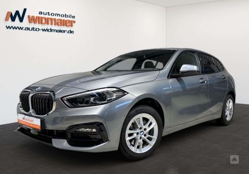 BMW 118, 2023