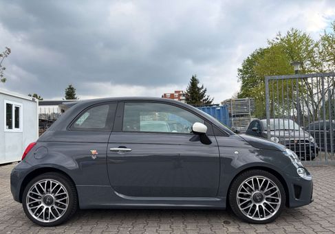 Abarth 595, 2021
