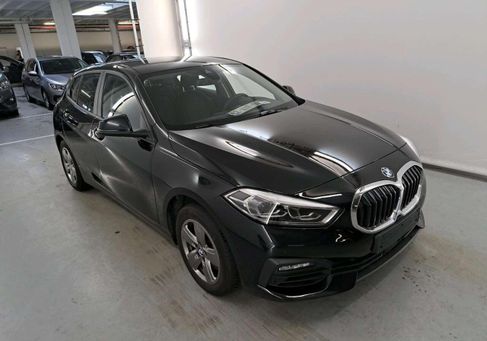 BMW 1 Serija, 2021