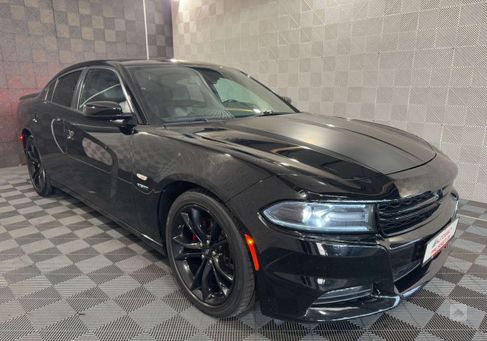 Dodge Charger, 2017