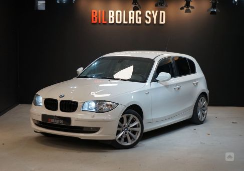 BMW 118, 2010