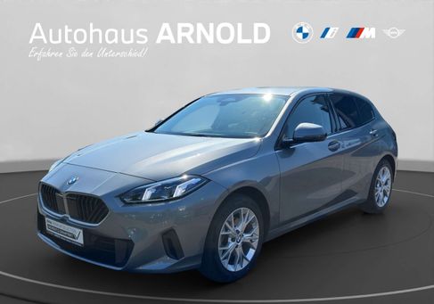 BMW 120, 2025