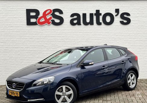 Volvo V40, 2014