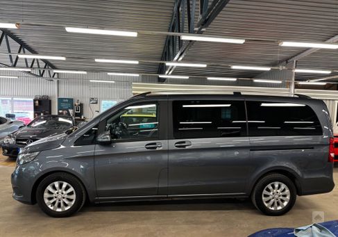 Mercedes-Benz V 220, 2016