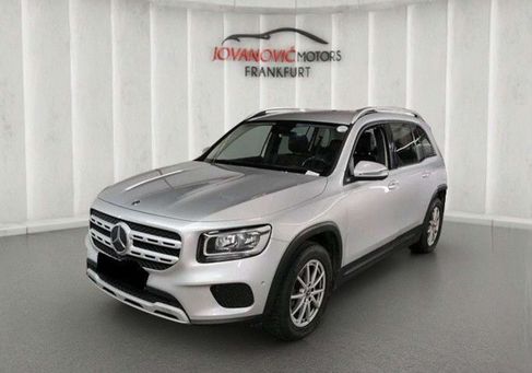 Mercedes-Benz GLB 180, 2021