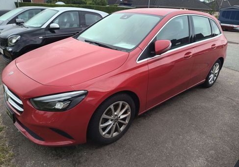 Mercedes-Benz B 180, 2019