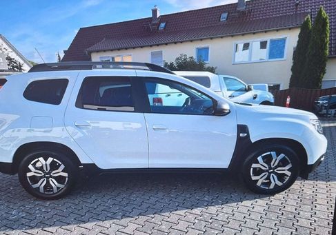 Dacia Duster, 2023 3