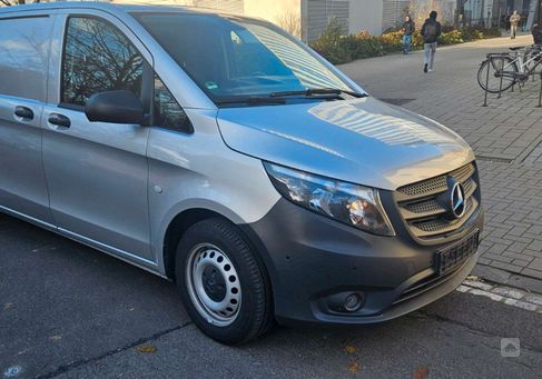 Mercedes-Benz Vito, 2021