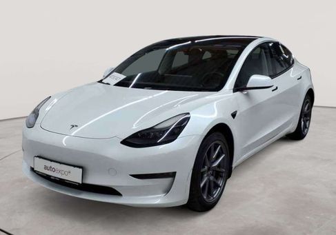 Tesla Model 3, 2023 2