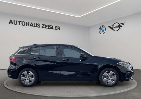 BMW 118, 2023