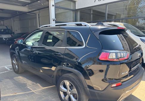 Jeep Cherokee, 2019 3