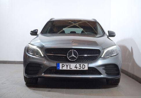 Mercedes-Benz C 300, 2021