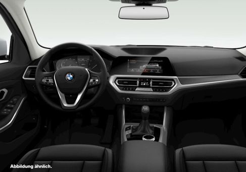 BMW 320, 2020