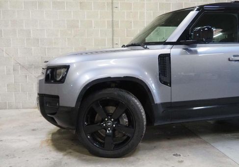 Land Rover Defender, 2022