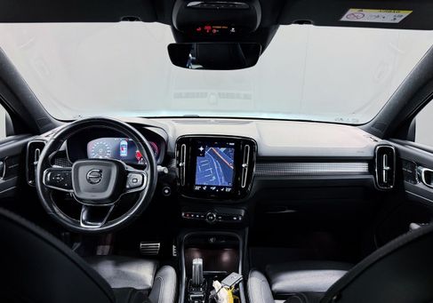 Volvo XC40, 2021 3