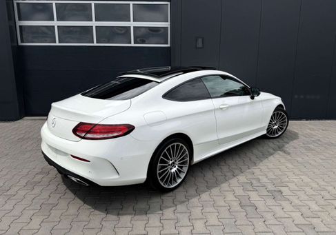 Mercedes-Benz C 300, 2019