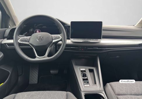 Volkswagen Golf, 2025 3