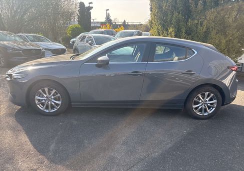Mazda 3, 2019