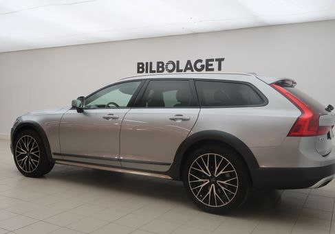 Volvo V90 Cross Country, 2018