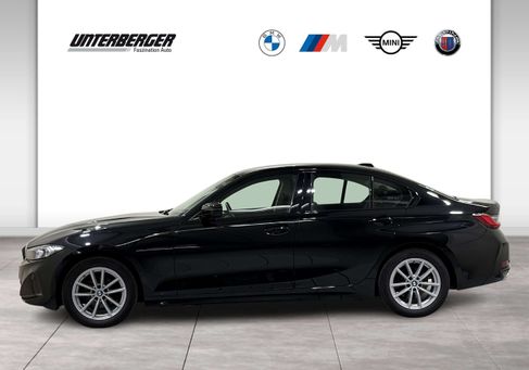 BMW 318, 2023