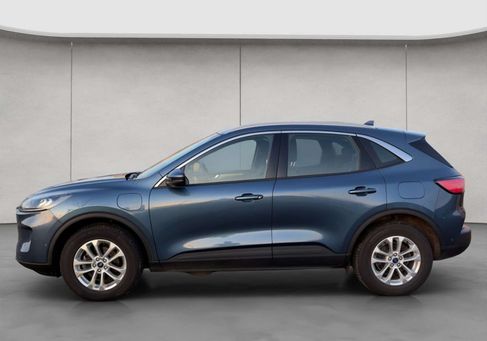 Ford Kuga, 2022