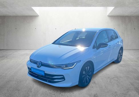 Volkswagen Golf, 2024