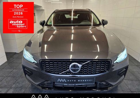 Volvo V60, 2022