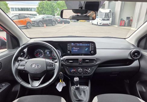 Hyundai i10, 2023