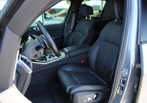 BMW X5, 2023