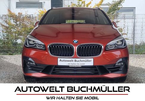 BMW 220, 2020