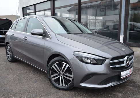 Mercedes-Benz B 220, 2021