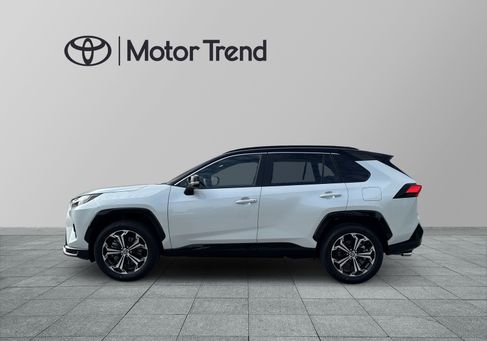 Toyota RAV 4, 2025 3