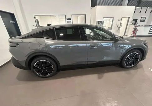 Peugeot 408, 2024