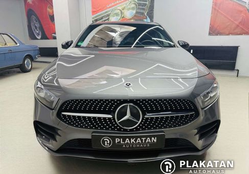Mercedes-Benz A 200, 2022