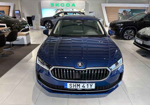 Skoda Superb, 2026