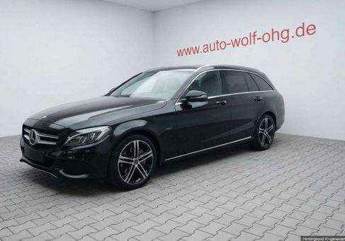 Mercedes-Benz C 300, 2020