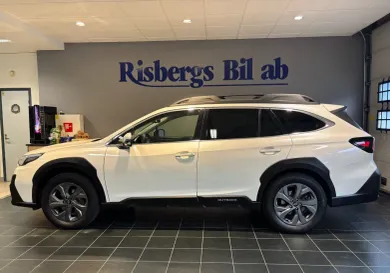 Subaru OUTBACK, 2022
