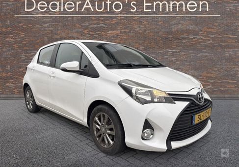 Toyota Yaris, 2015