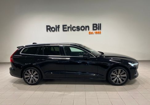 Volvo V60, 2022 3