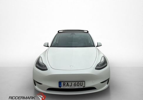 Tesla Model Y, 2023 2