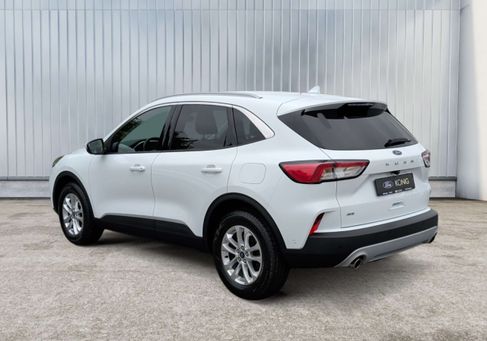 Ford Kuga, 2022