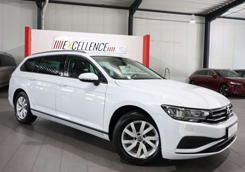 Volkswagen Passat Variant, 2024 3