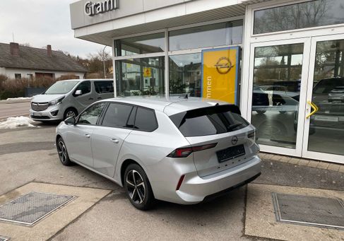 Opel Astra, 2024