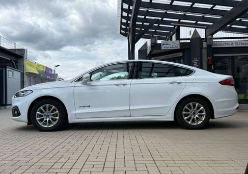 Ford Mondeo, 2019 3