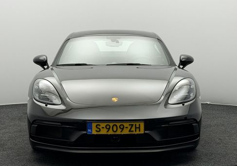 Porsche 718, 2023 2