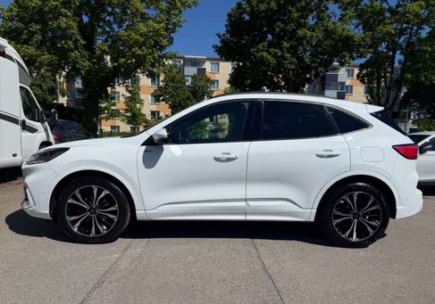 Ford Kuga, 2023