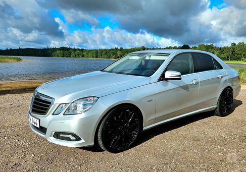 Mercedes-Benz E 250, 2010